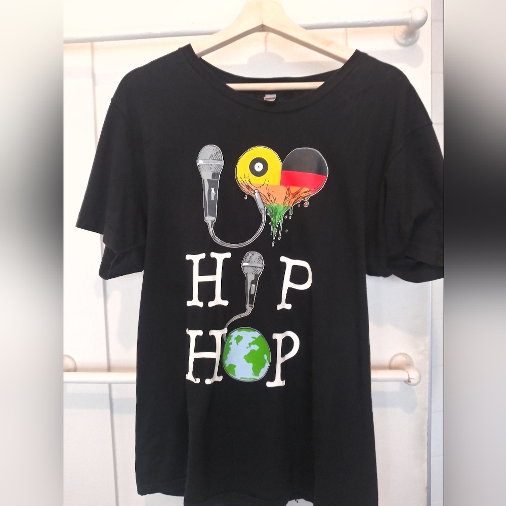 Vintage American Apparel Men’s Medium Graphic Tee – Hip Hop Reggae Microphone Sh